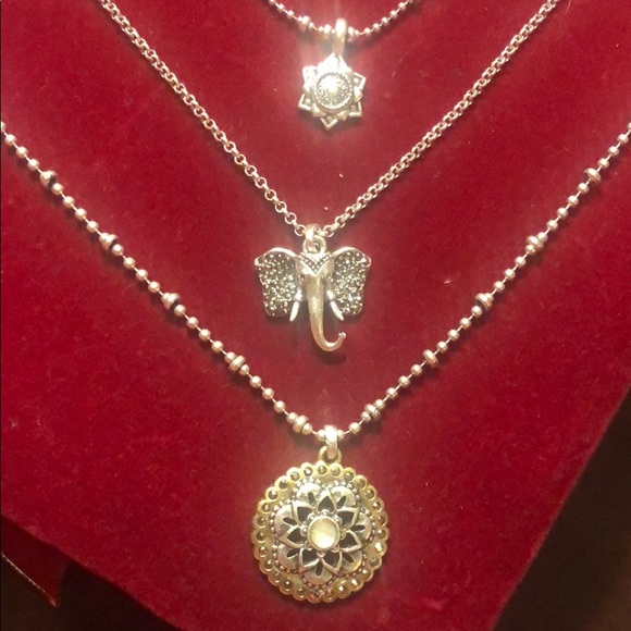 Lucky Brand
Elephant Charm Layered Necklace - Picture 7 of 7